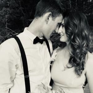 Meet your Posher, Aria